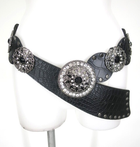 OZZ ONESTE オーバーベルト