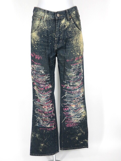 HN+DIE 英字プリントダメージ加工ブーツカットデニムパンツ