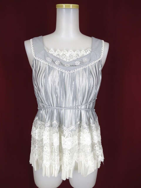 OZZ ONESTE バラ刺繍入りノースリーブチュニック