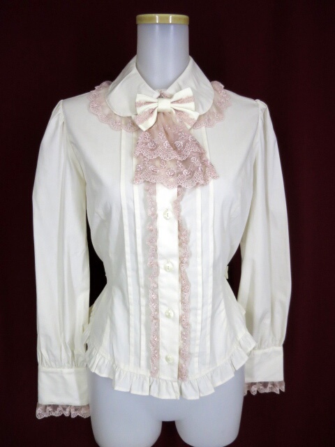 Innocent World 丸衿リボンジャボ付きブラウス