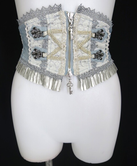 OZZ ANGELO 鍵チャームジップ付きカマーベルト