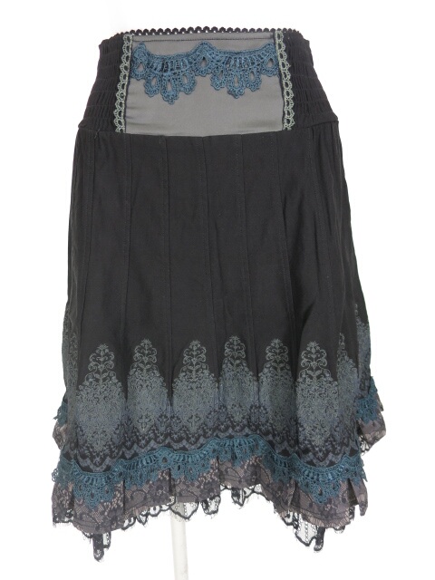 OZZ ANGELO 刺繍入りスカート