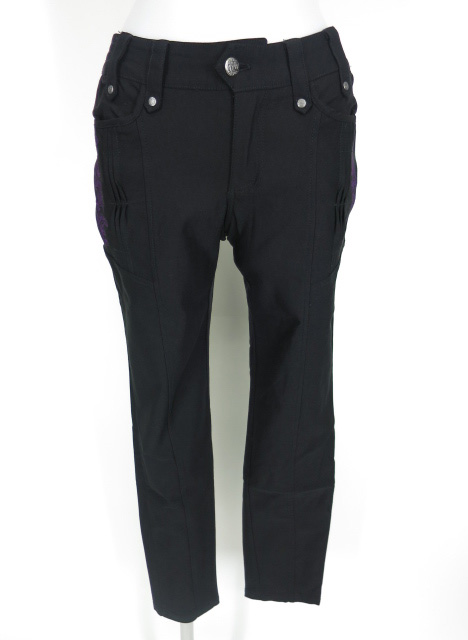 OZZ ONESTE 刺繍入りスリムパンツ