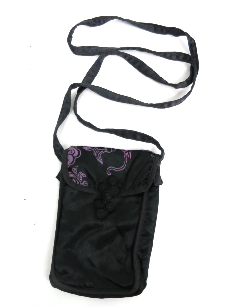 T.KUNITOMO チャイナポーチ