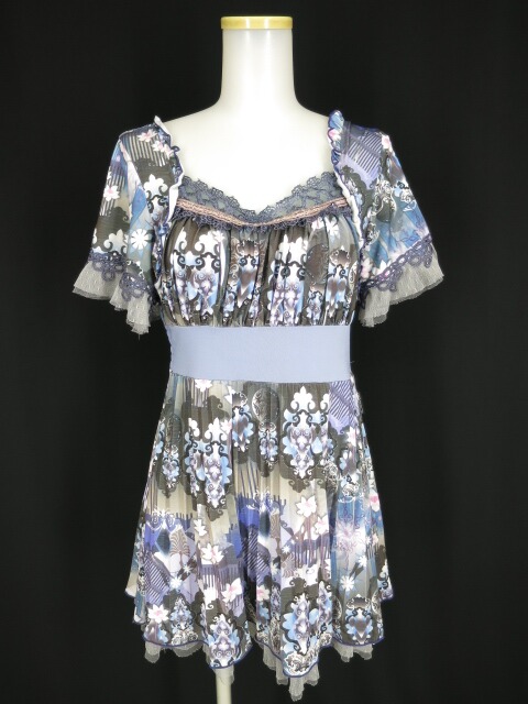 OZZ ONESTE 和柄プリーツ半袖チュニック