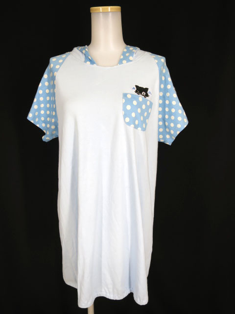 MA ドット柄切替ネコミミバルーンカットソー