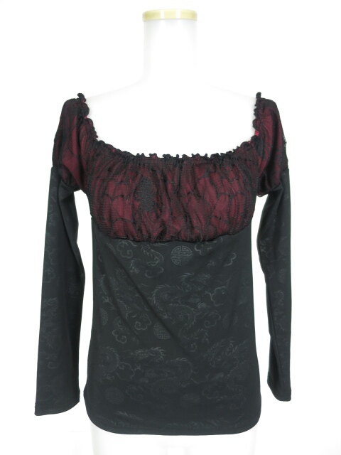 Qutie Frash 蜘蛛の巣メッシュ重ねシャーリングネックカットソー