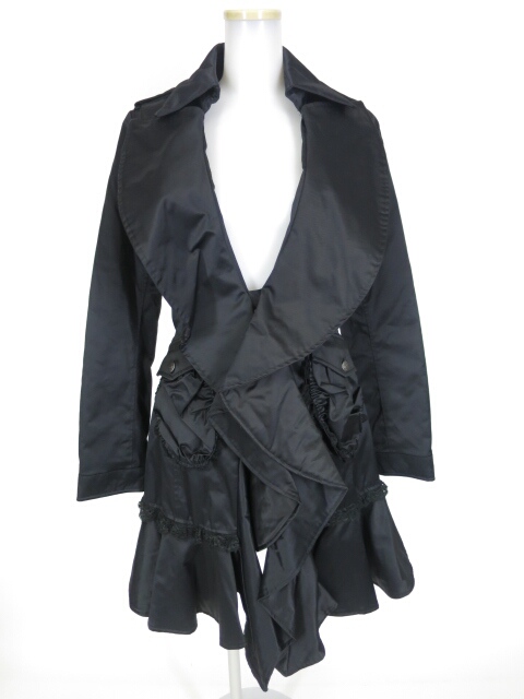 OZZ ONESTE 中綿入り裾フリルコート