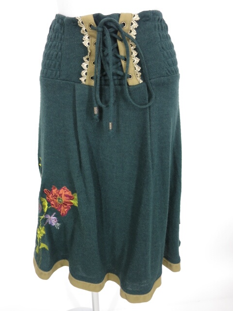 OZZ ONESTE 刺繍入り2wayニットスカート