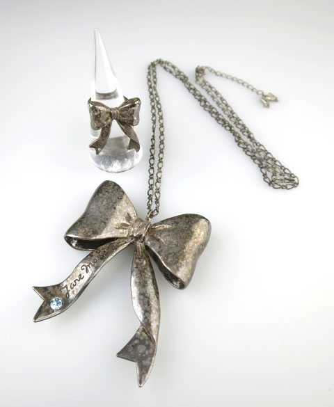 Jane Marple リボンネックレス＆リング セット