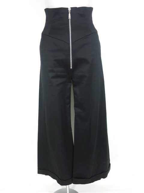 alice auaa フレアパンツ