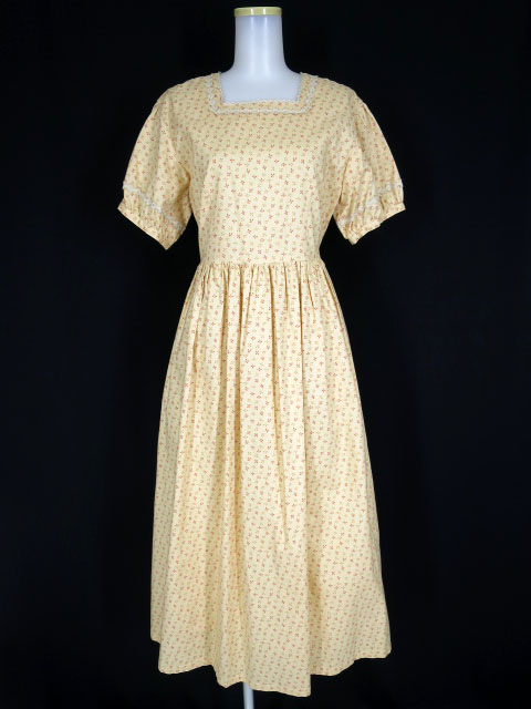 Garland 小花柄ワンピース