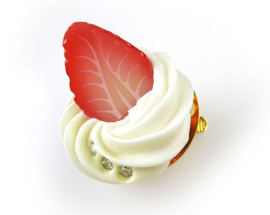 Q-pot. ストロベリーホイップコードリール