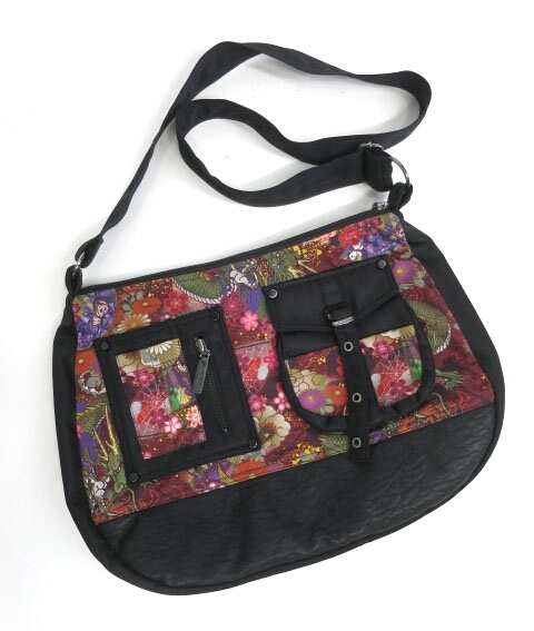 Qutie Frash 和柄ナイロンショルダーバッグ