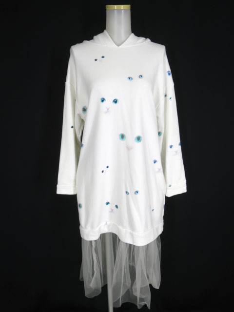 MILK CAT GIRL ロングパーカー