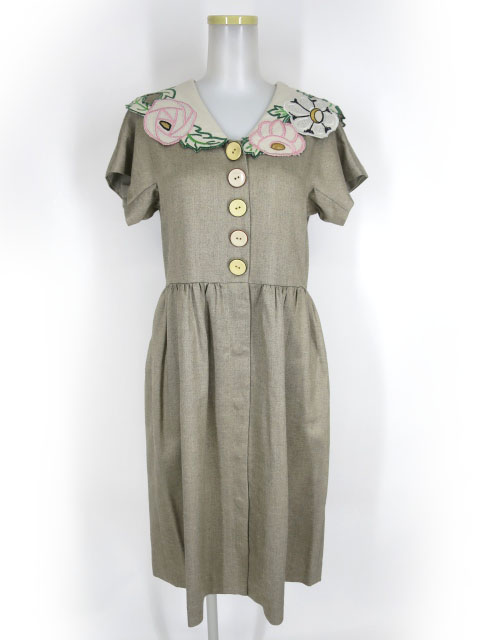 Jane Marple Dans Le Salon フラワー衿半袖ワンピース