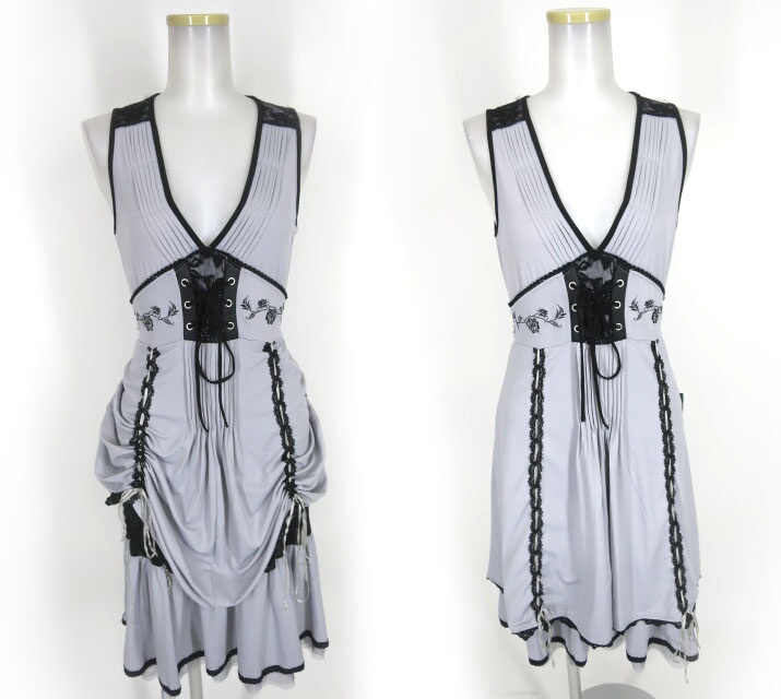 OZZ ONESTE ローズ刺繍入りノースリーブワンピース