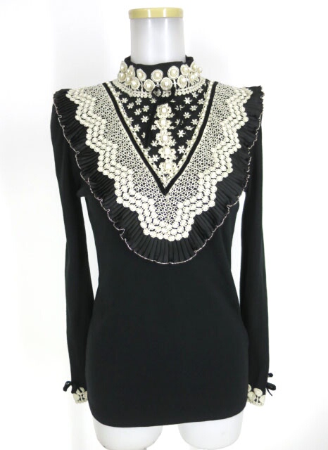 OZZ ONESTE パール＆ラメレース付き長袖カットソー