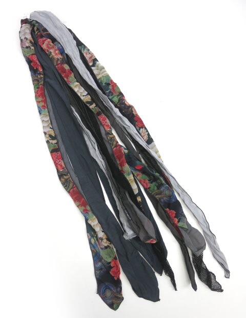 OZZ ONESTE 和柄シフォンストール