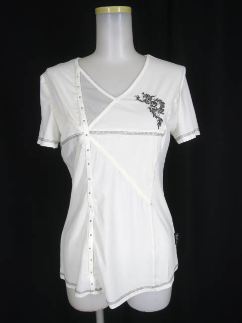 Ozz Croce 龍刺繍入りVネック半袖カットソー