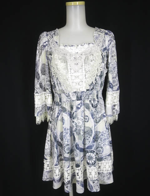 OZZ ONESTE 星座柄ワンピース