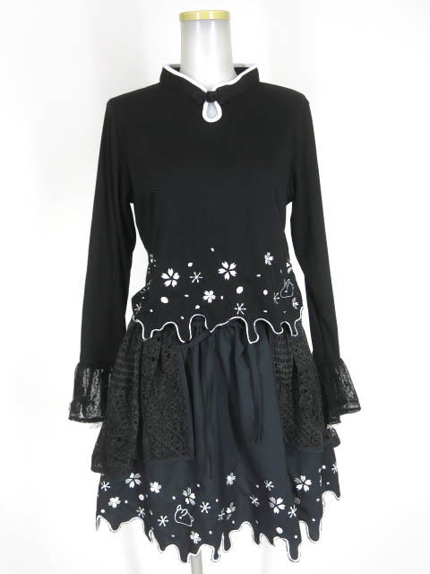 gouk雅 うさぎ おまんじゅう刺繍カットソー & スカート セット