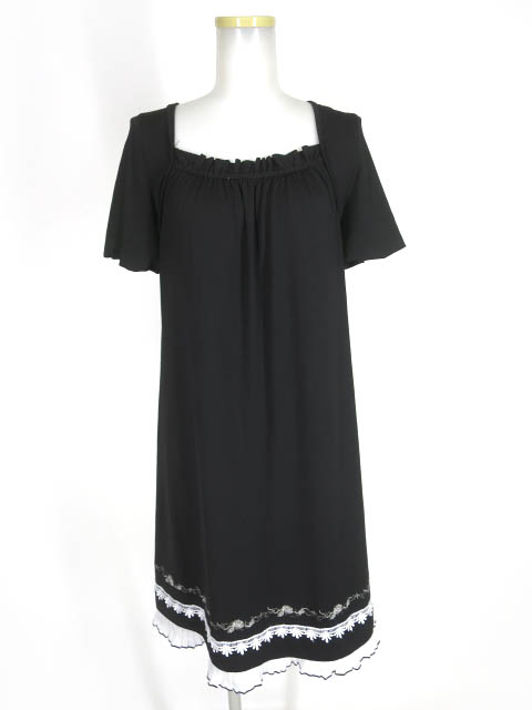 Ozz Croce ローズ刺繍入り半袖チュニック