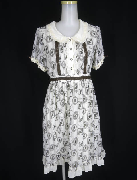 axes femme アリス柄ワンピース