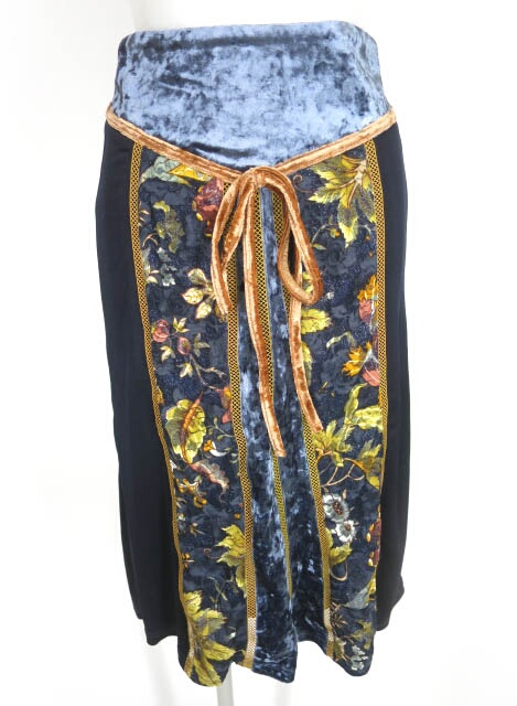 Ozz On ベロア&ラメレース切替スカート