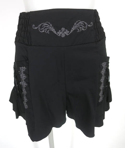 Ozz Croce 編み上げ付きショートパンツ