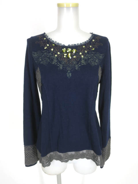 OZZ ONESTE ビジュー＆レース付きニットプルオーバー