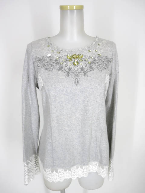 OZZ ONESTE ビジュー＆レース付きニットプルオーバー