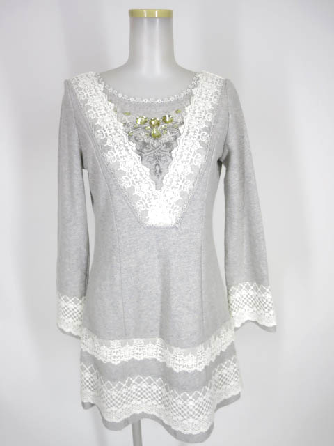 OZZ ONESTE ビジュー＆レース付きニットワンピース