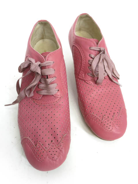 Jane Marple Dans Le Salon パンチレザーシューズ