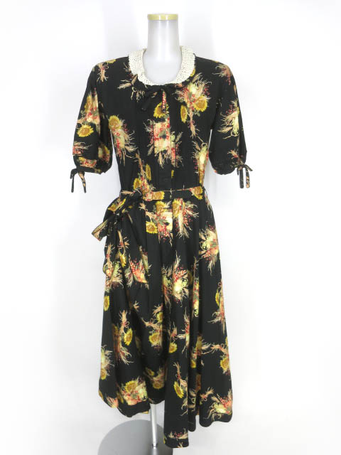 KANEKO ISAO ひまわりブーケ柄ワンピース