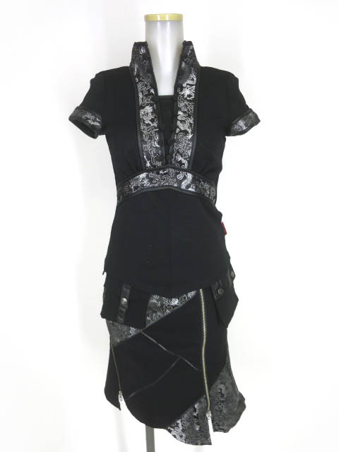 ozz on チャイナスカート 黒