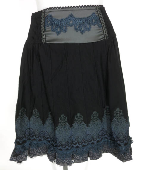 OZZ ANGELO 刺繍入りスカート