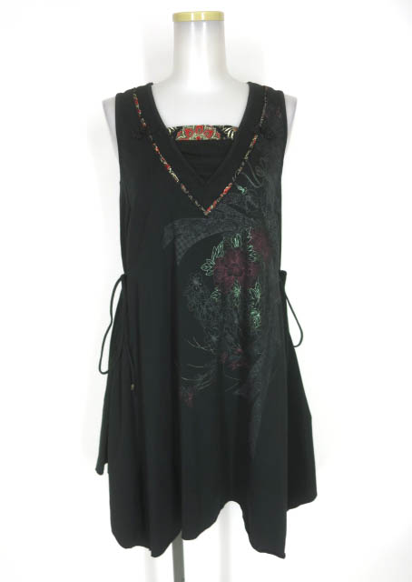 OZZ ONESTE 和チャイナ柄ノースリーブチュニックワンピース