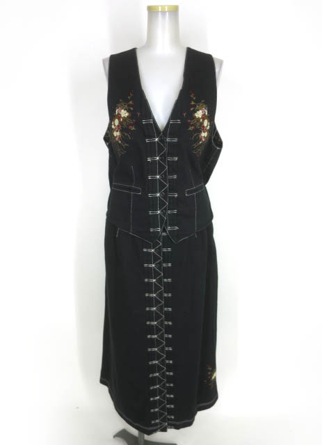 KETTY ローズ＆麦わら帽刺繍ベスト & ロングスカート