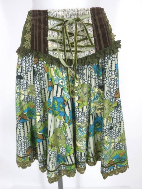 OZZ ONESTE 花柄スカート