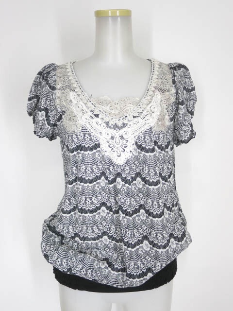 Rozen Kavalier レース柄半袖プルオーバー