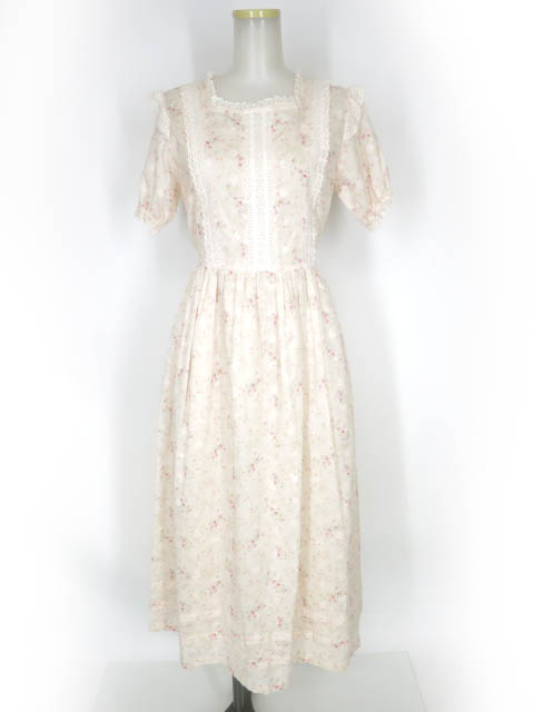 Garland 花柄ワンピース