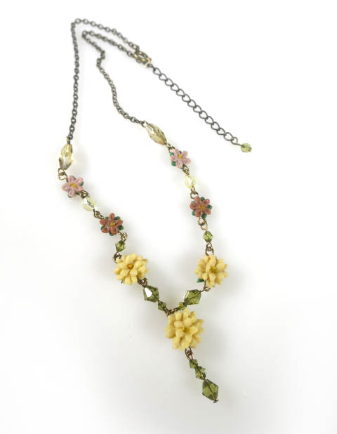Garland フラワーネックレス
