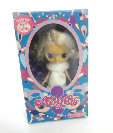 プチブライス ハリウッド