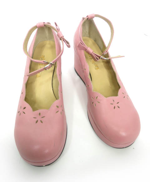 Emily Temple cute フラワーカットワークレザーアンクルストラップシューズ