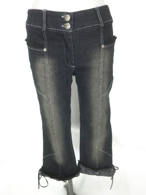 Ozz On ビーズ刺繍入りデニムパンツ