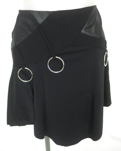 Ozz On hikozoh 龍刺繍入り リング付きスカート