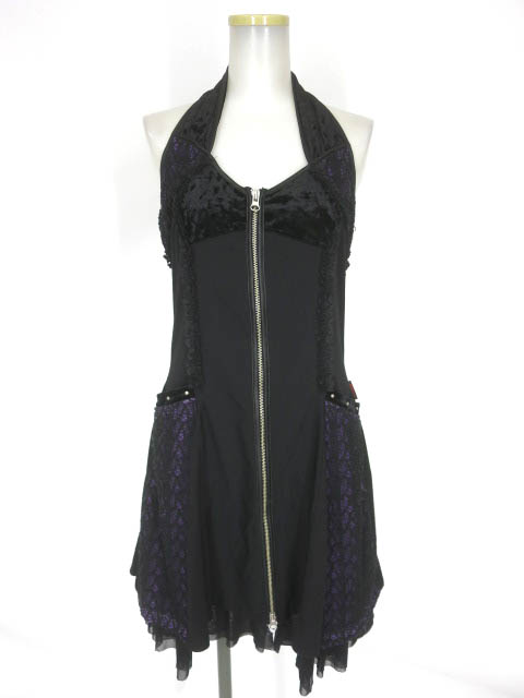 Ozz On 花刺繍入りフロントジップホルターネックワンピース