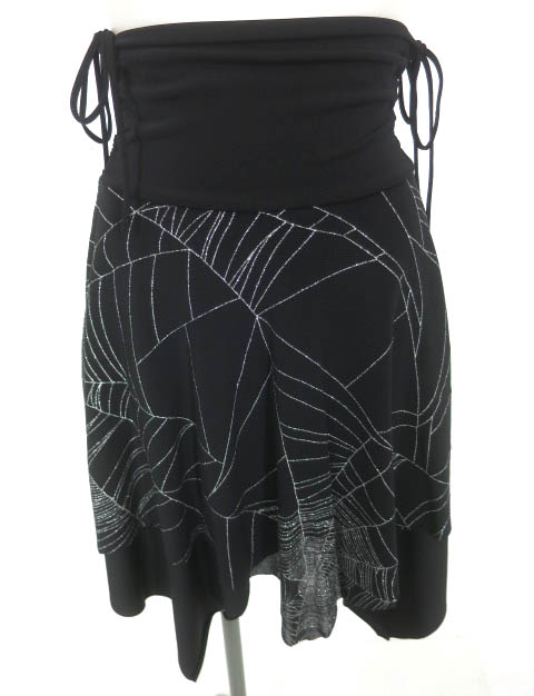Ozz On hikozoh 蜘蛛の巣柄メッシュ重ねスカート