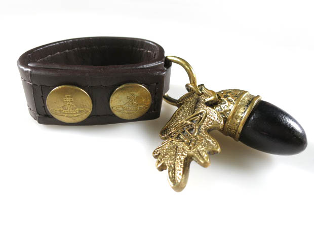 Vivienne Westwood どんぐりチャーム付きレザーブレスレット